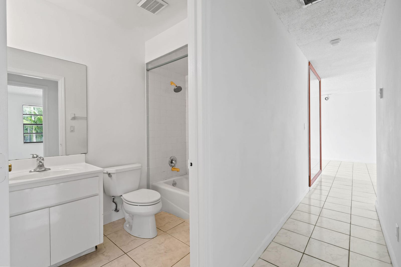 2634 Summit Boulevard, West Palm Beach, FL 33406 photo 28