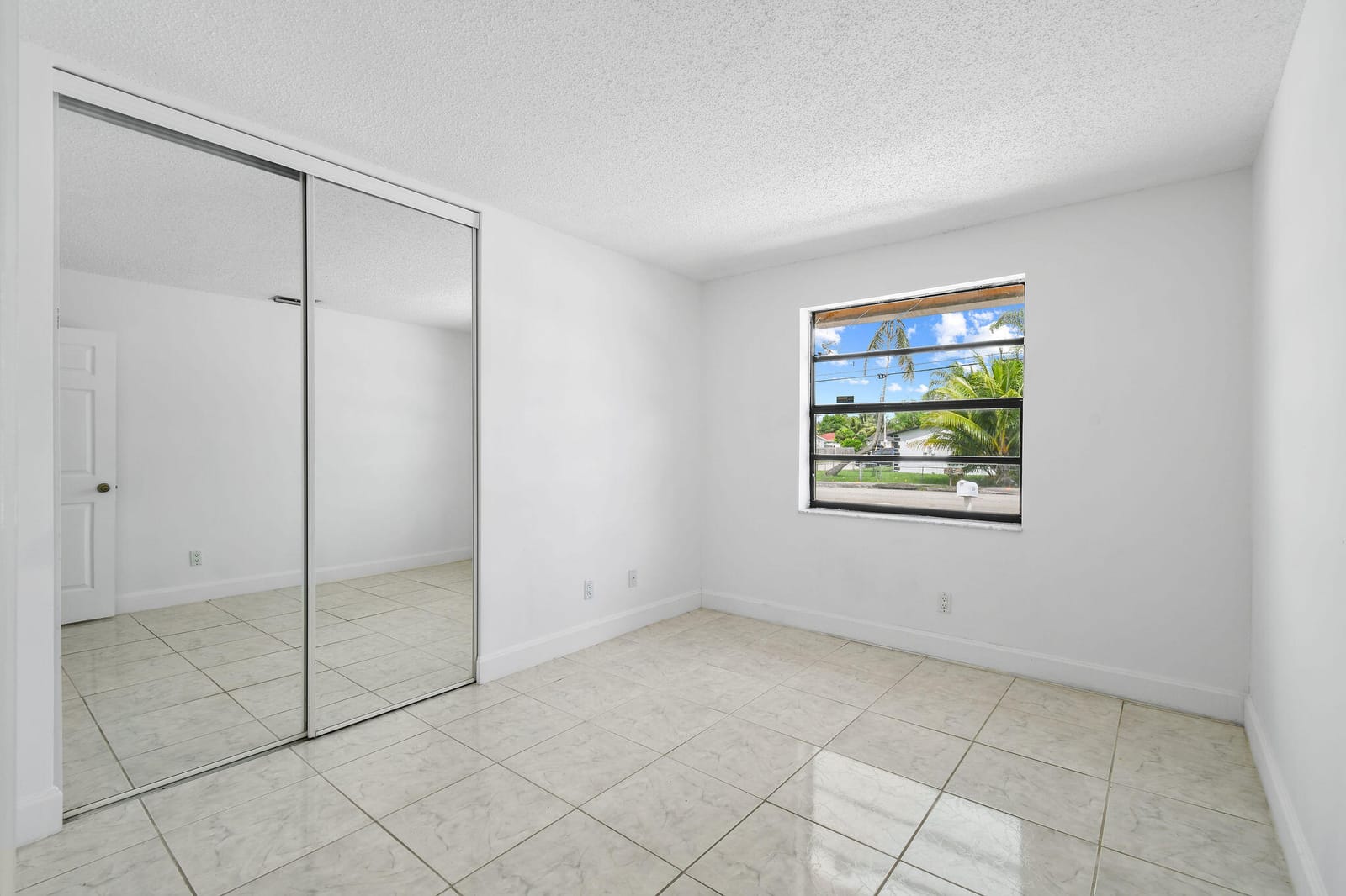 2634 Summit Boulevard, West Palm Beach, FL 33406 photo 30