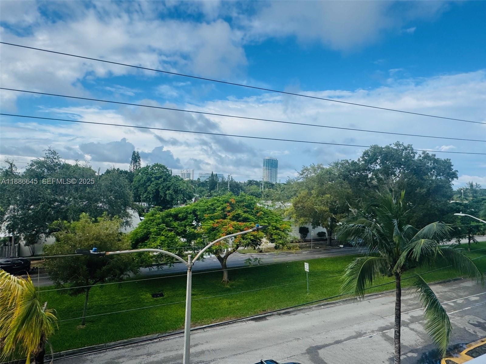 2000 NE 135th Street 403, North Miami, FL 33181 photo 13