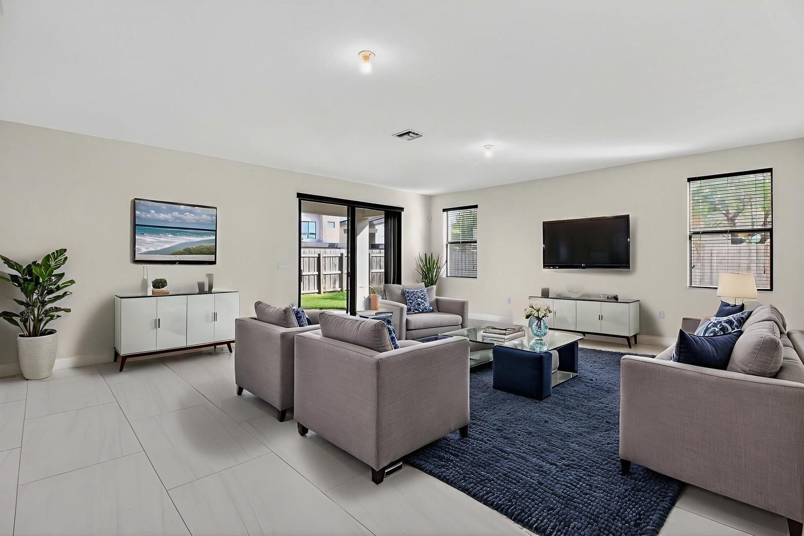 7669 NW 103rd Place, Doral, FL 33178 photo 16