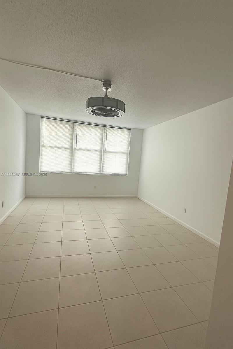 1780 NE 191st Street 803-2 — photo 8
