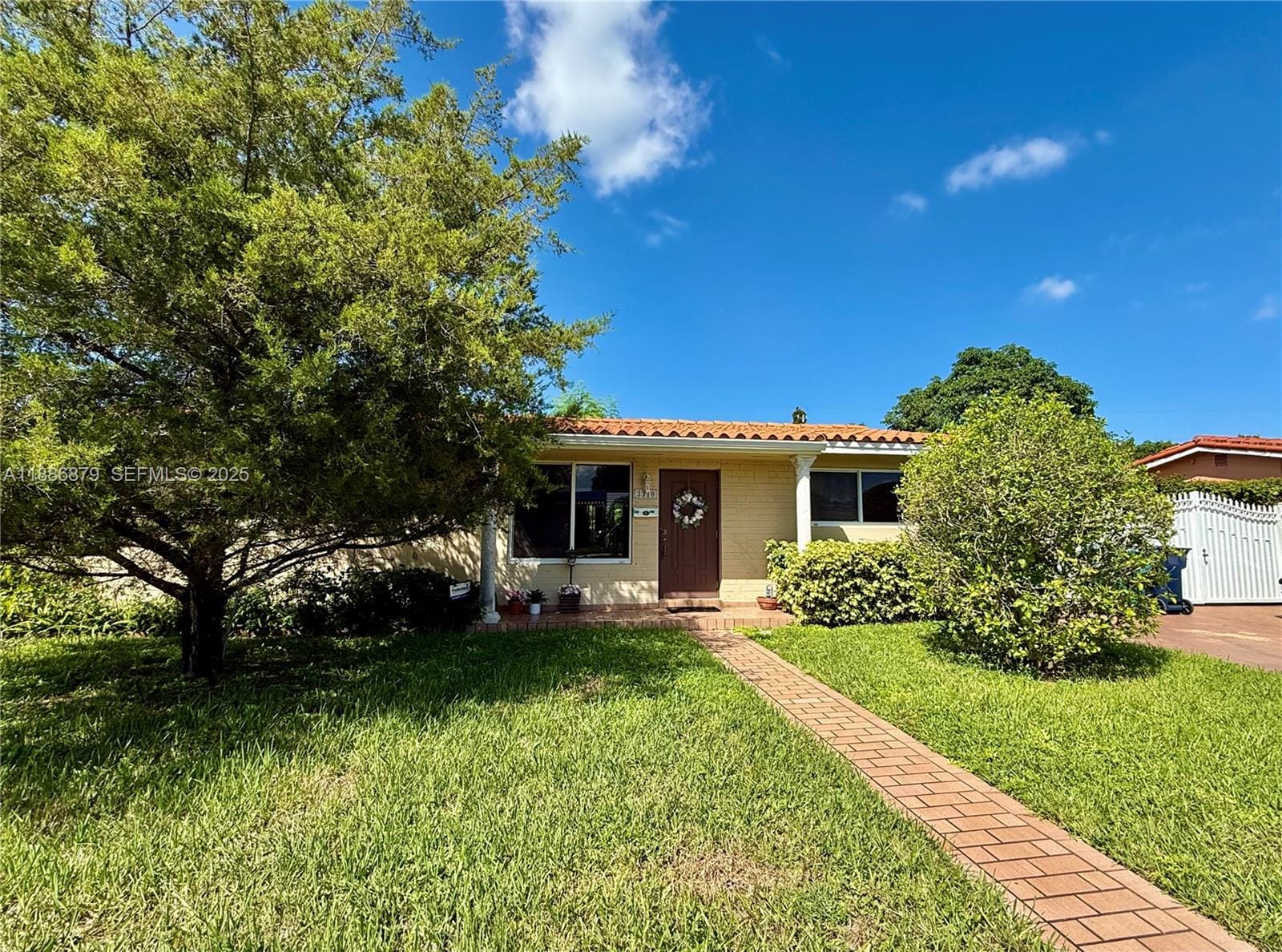 3310 SW 94th Place, Miami, FL 33165