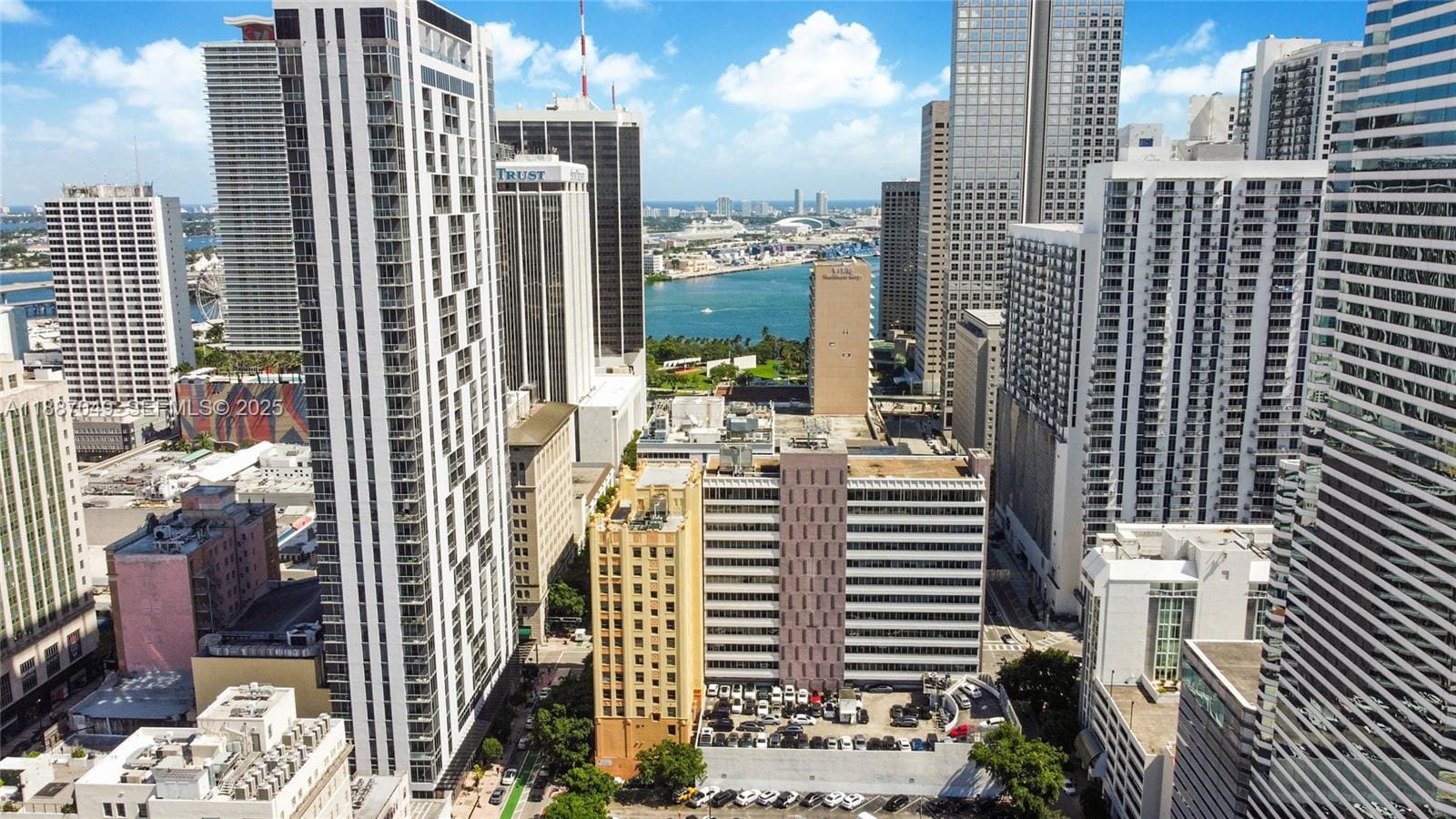 151 SE 1st Street 1003, Miami, FL 33131 photo 13