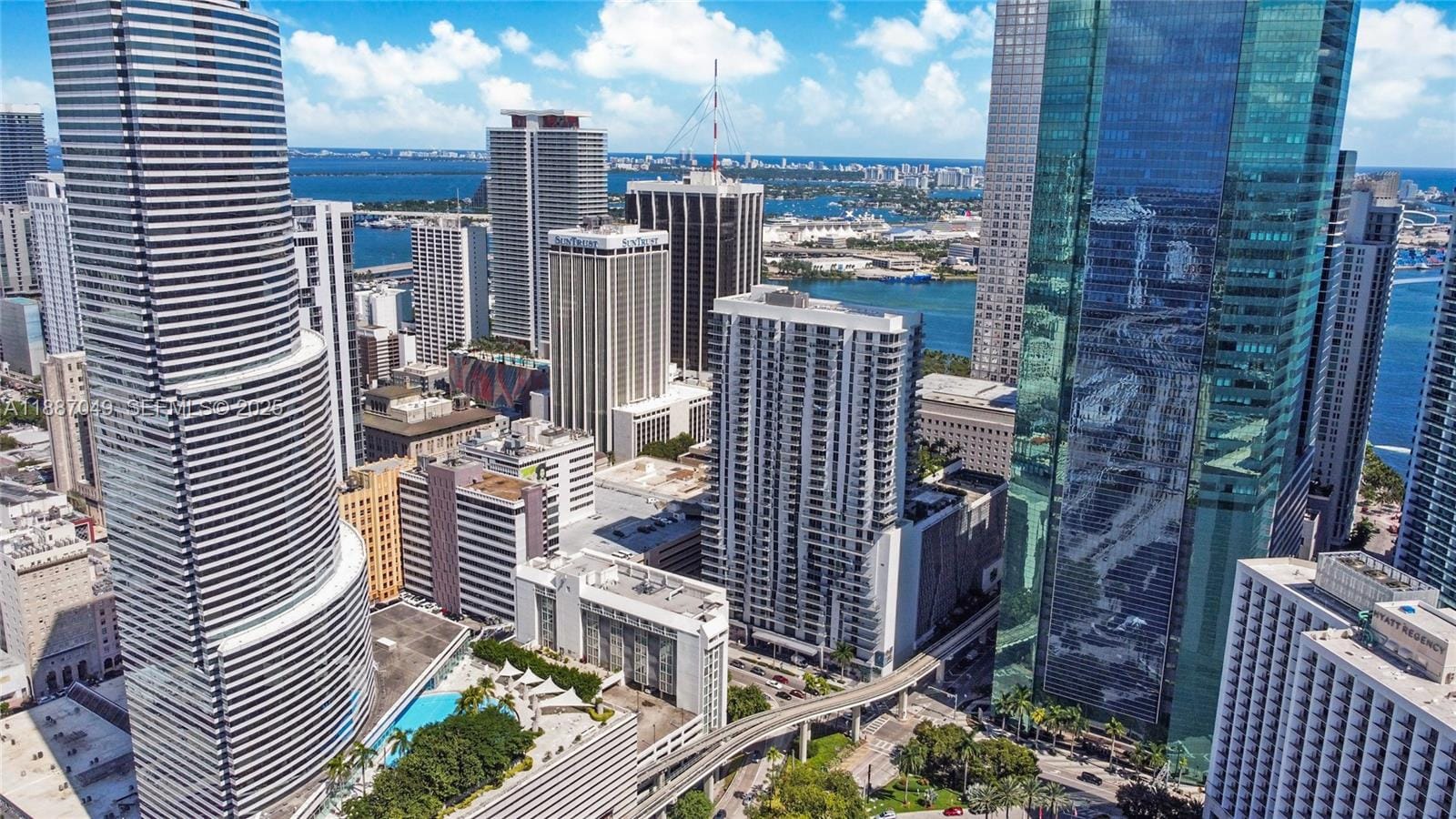 151 SE 1st Street 1003, Miami, FL 33131 photo 14