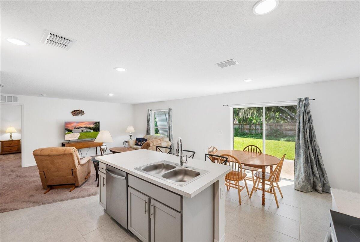 7605 Pacific Avenue, Fort Pierce, FL 34951 photo 16
