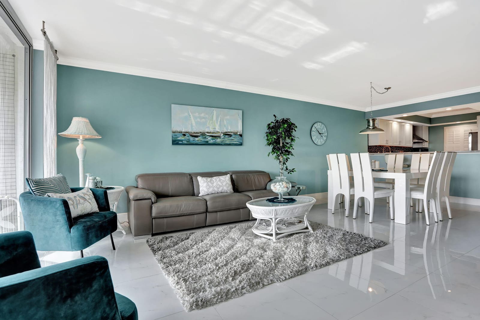 565 Oaks Lane 512, Pompano Beach, FL 33069 photo 13