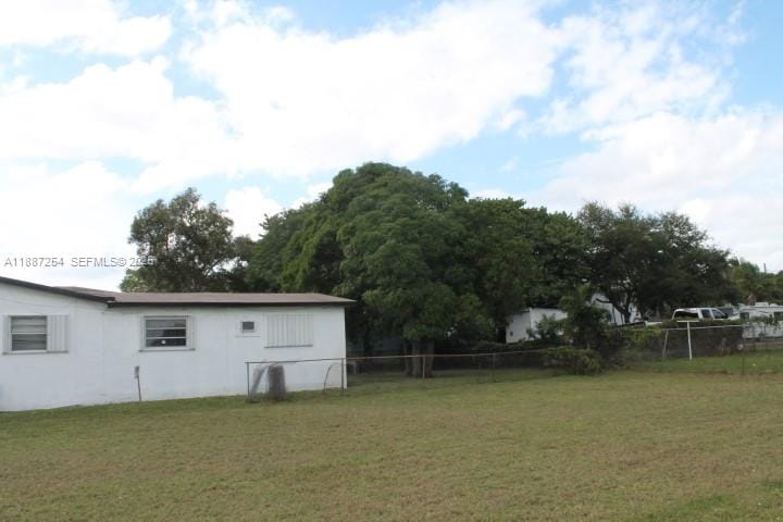 4451 SW 21st Street, West Park, FL 33023 photo 4