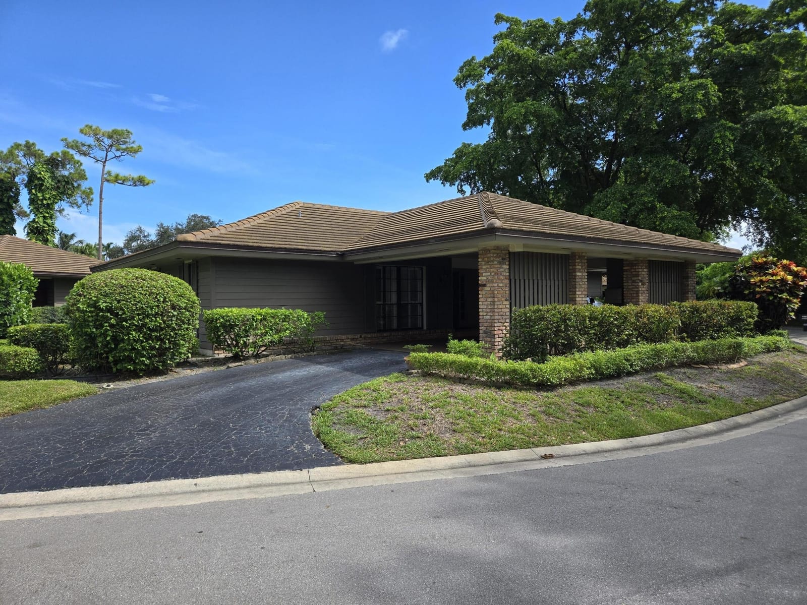 600 Cypress Key Drive, Atlantis, FL 33462
