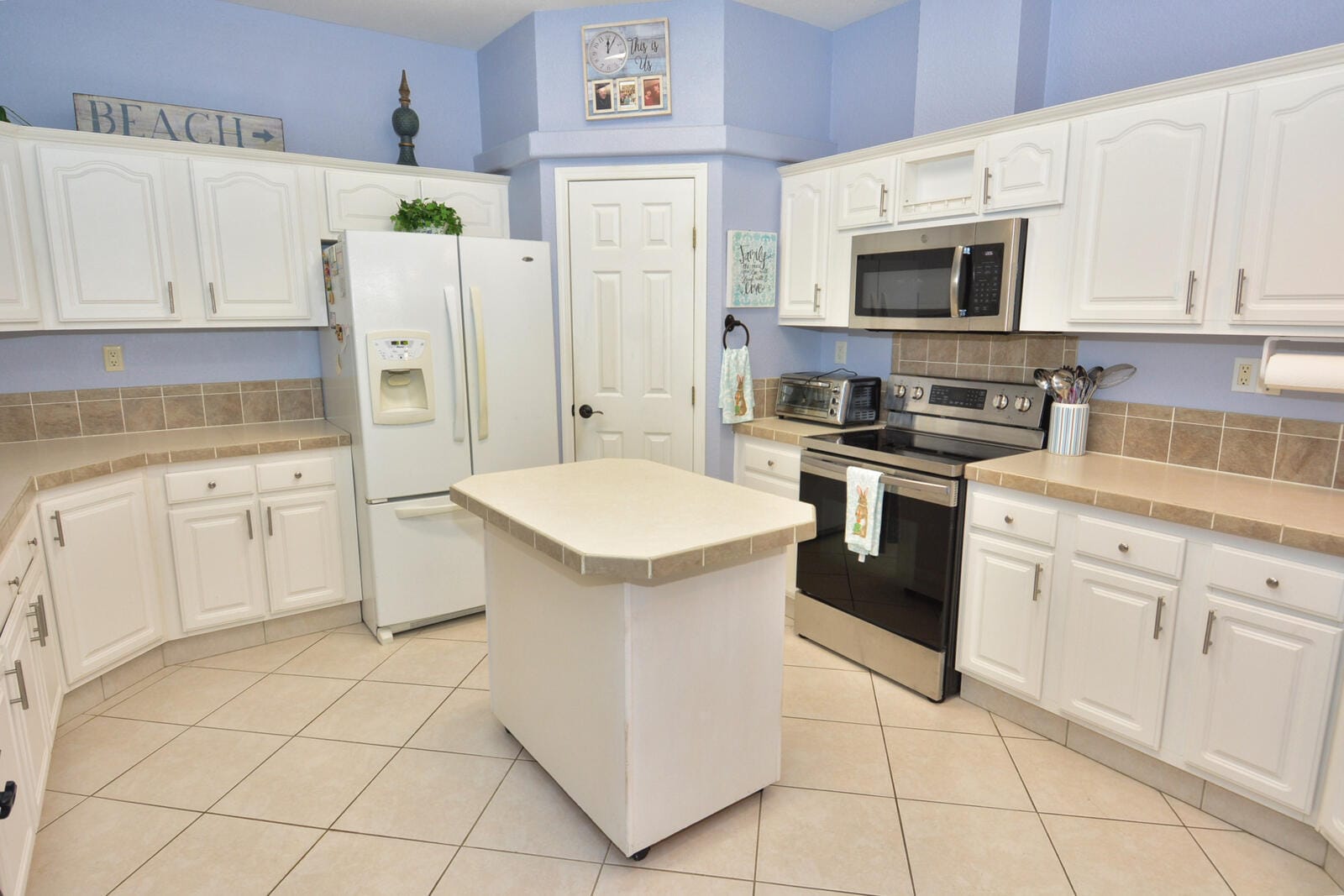 8154 14th Hole Drive, Port St. Lucie, FL 34952 photo 4