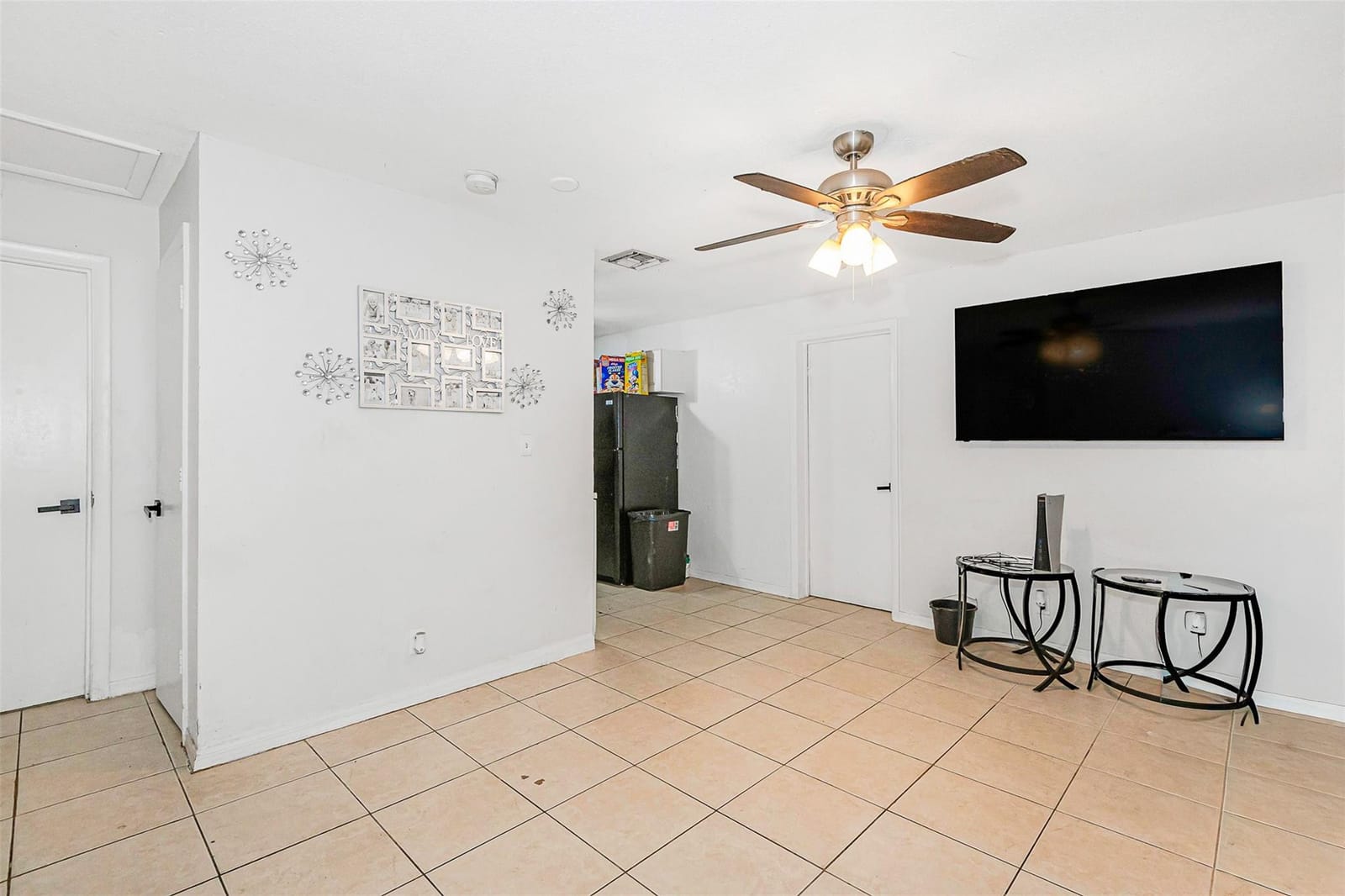 404 NE 4th Street — photo 9