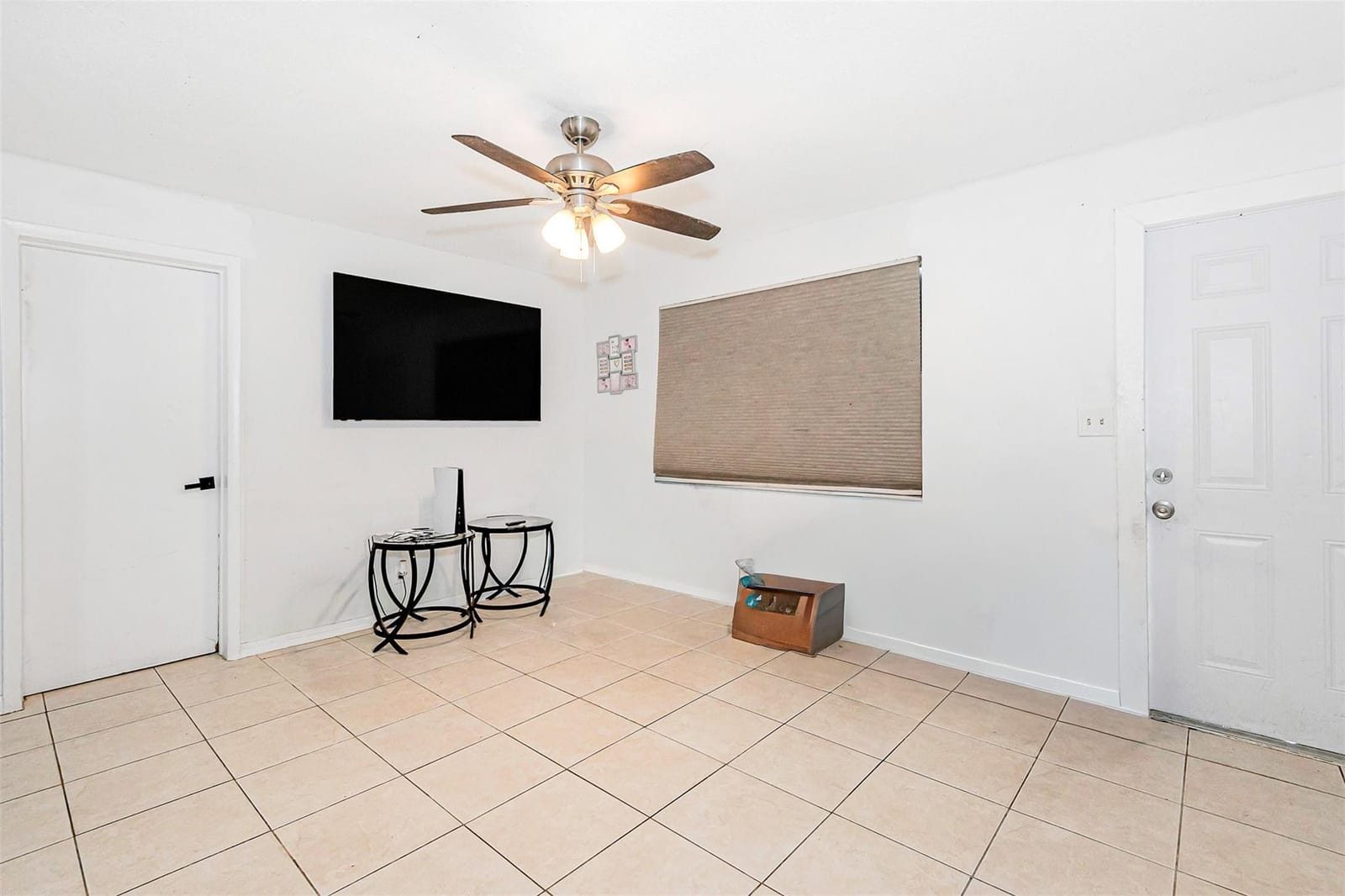 404 NE 4th Street — photo 10