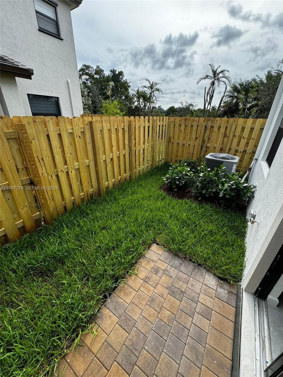 285 SW 159th Lane — photo 8