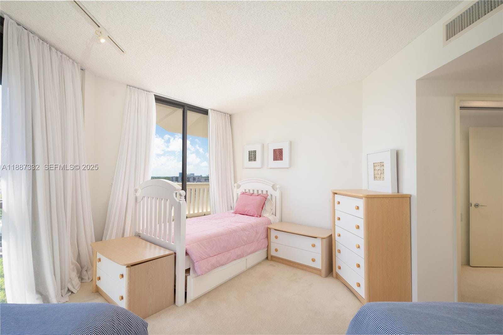 2000 Island Boulevard 1002, Aventura, FL 33160 photo 16