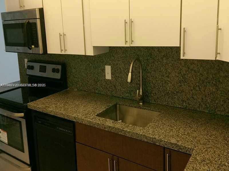 1251 NE 108th Street 212, Miami, FL 33161 photo 16