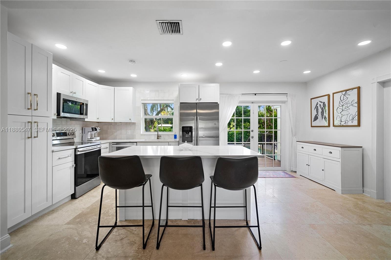 370 NE 159th Street, Miami, FL 33162 photo 12