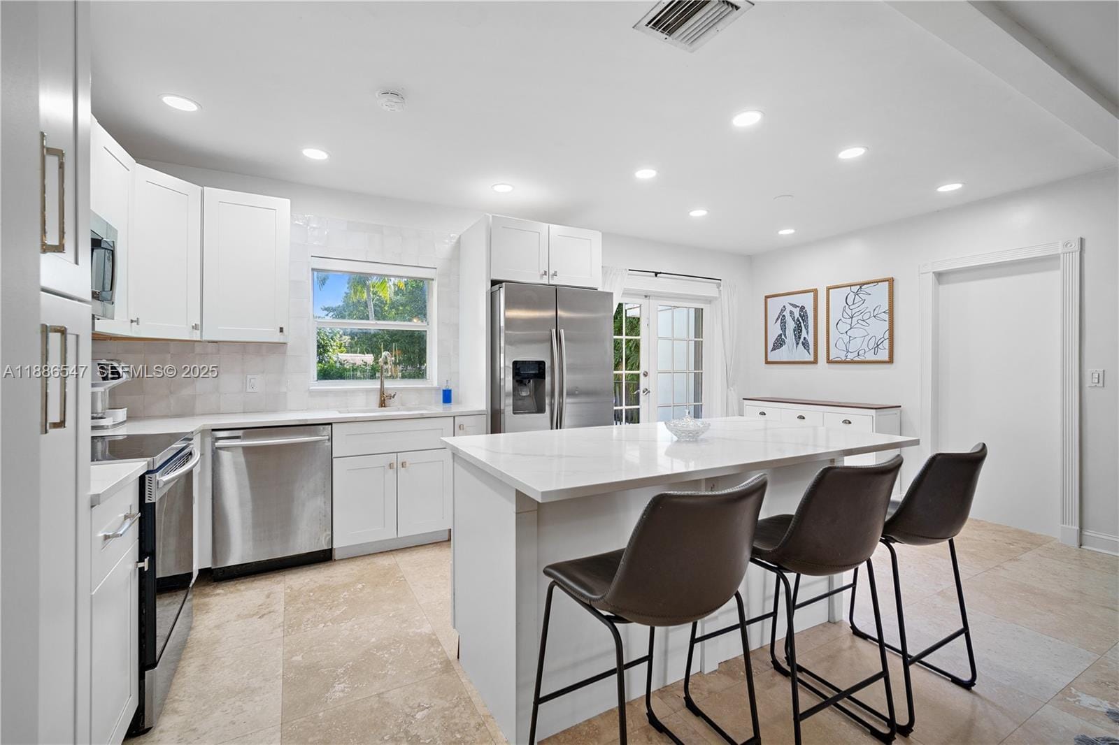 370 NE 159th Street, Miami, FL 33162 photo 16