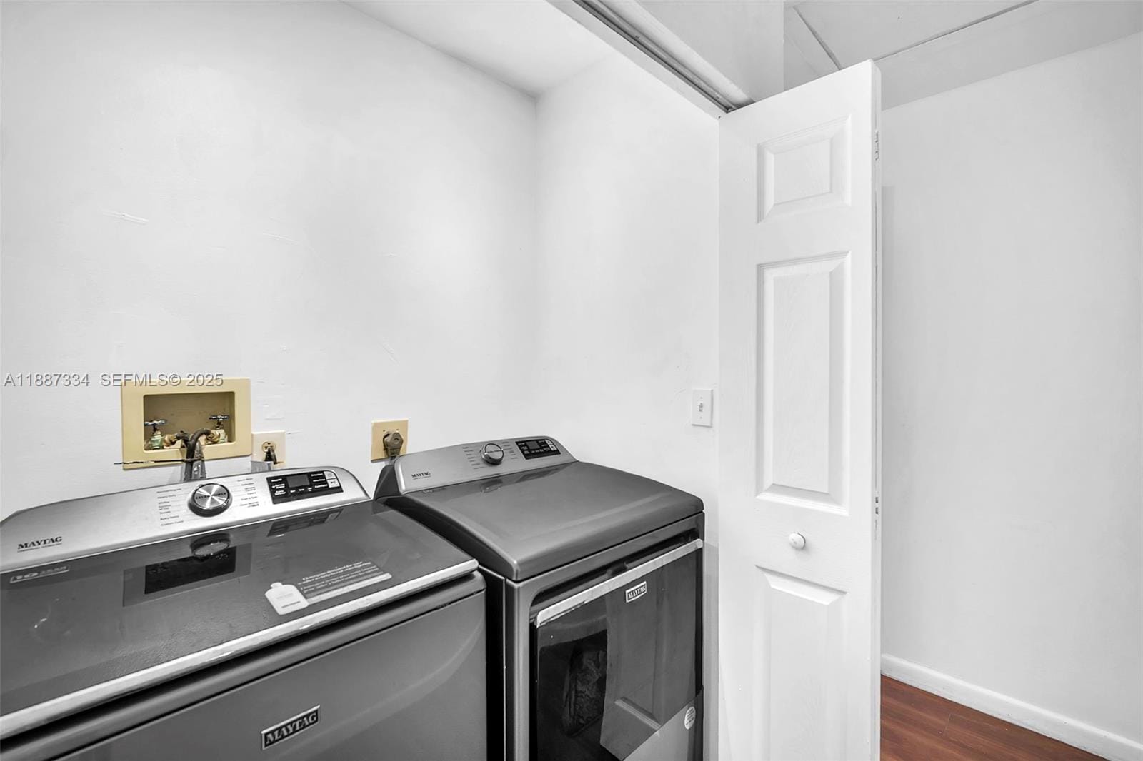 10741 N Saratoga Drive — photo 12
