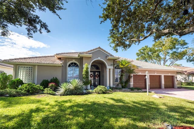 16386 Erie Place, Davie, FL 33331