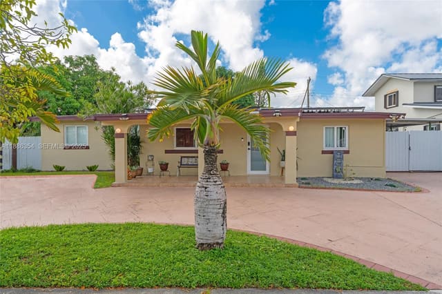 10920 SW 41st Street, Miami, FL 33165