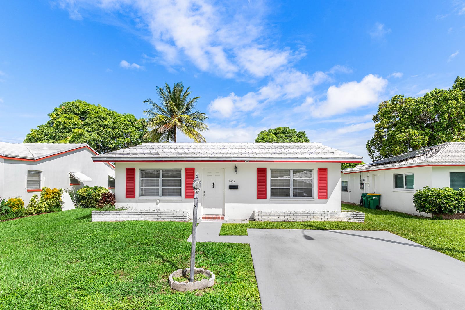 6809 NW 75th Street, Tamarac, FL 33321