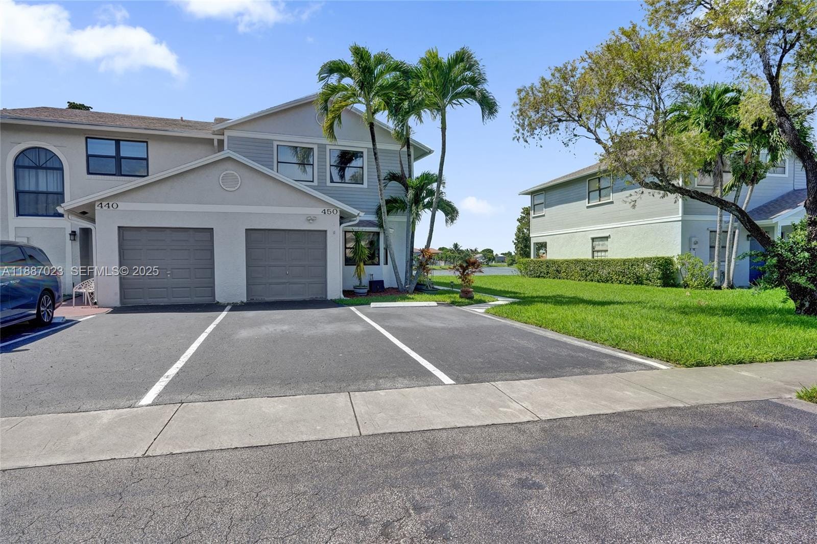 450 NW 106th Terrace, Pembroke Pines, FL 33026