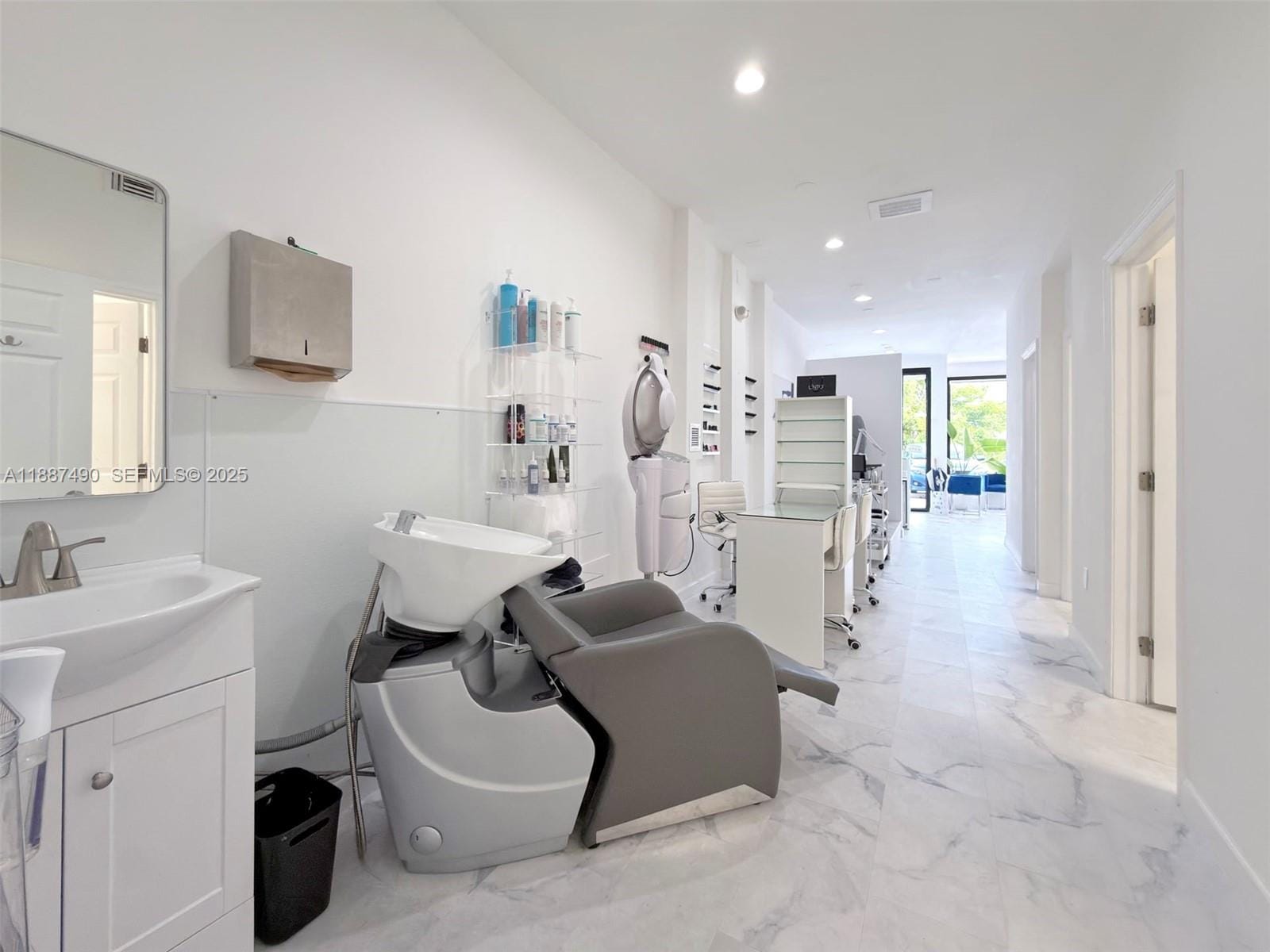 218 Commercial Boulevard 108, Lauderdale-By-The-Sea, FL 33308 photo 17
