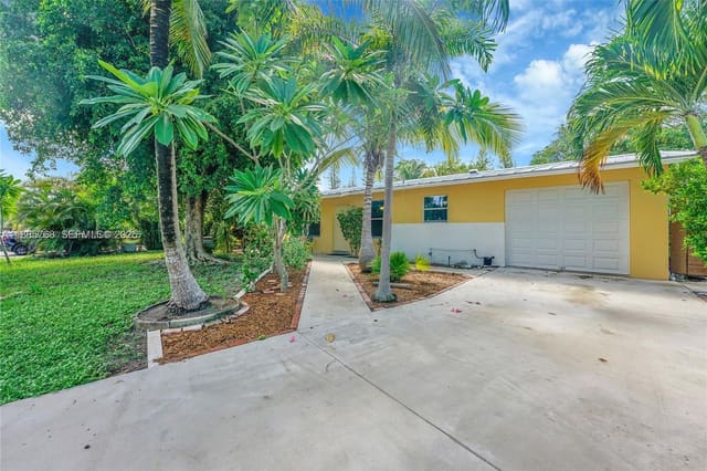 740 NE 50th Court, sold in Park Ridge, West Palm Beach, FL