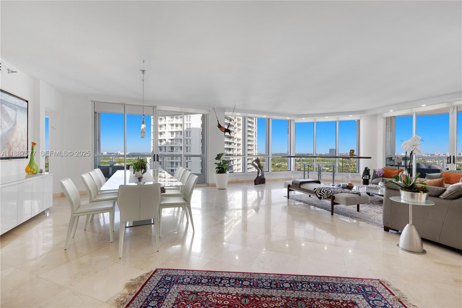 21150 Point Place 1905, Aventura, FL 33180 photo 2