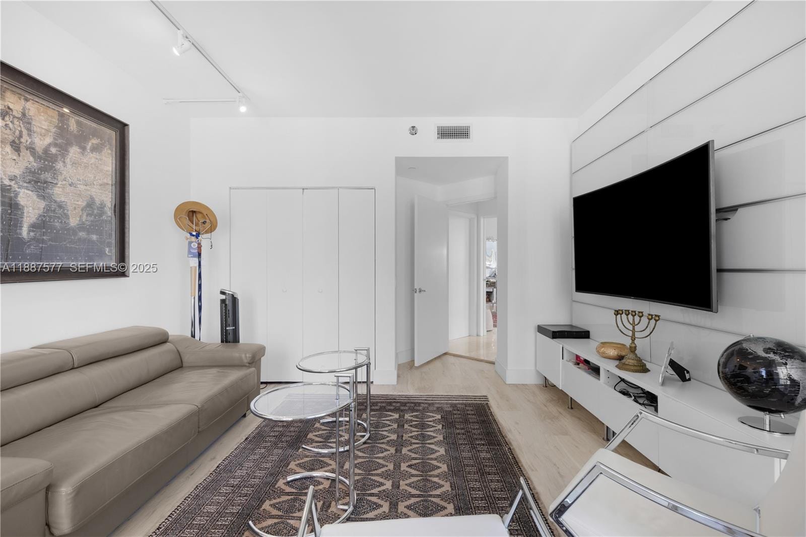 21150 Point Place 1905, Aventura, FL 33180 photo 15