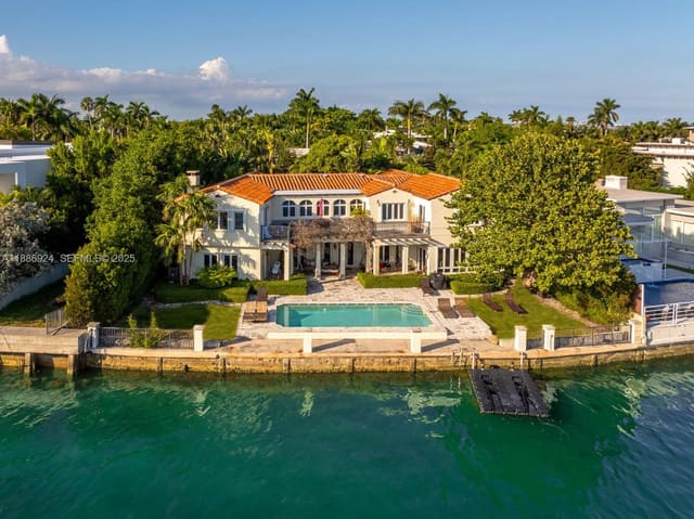 11 E Rivo Alto Drive, Miami Beach, FL 33139