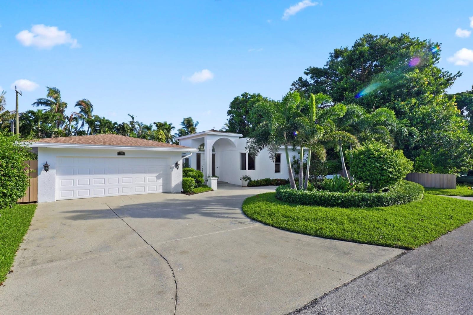 735 NE 6th Street, Boca Raton, FL 33432 photo 2