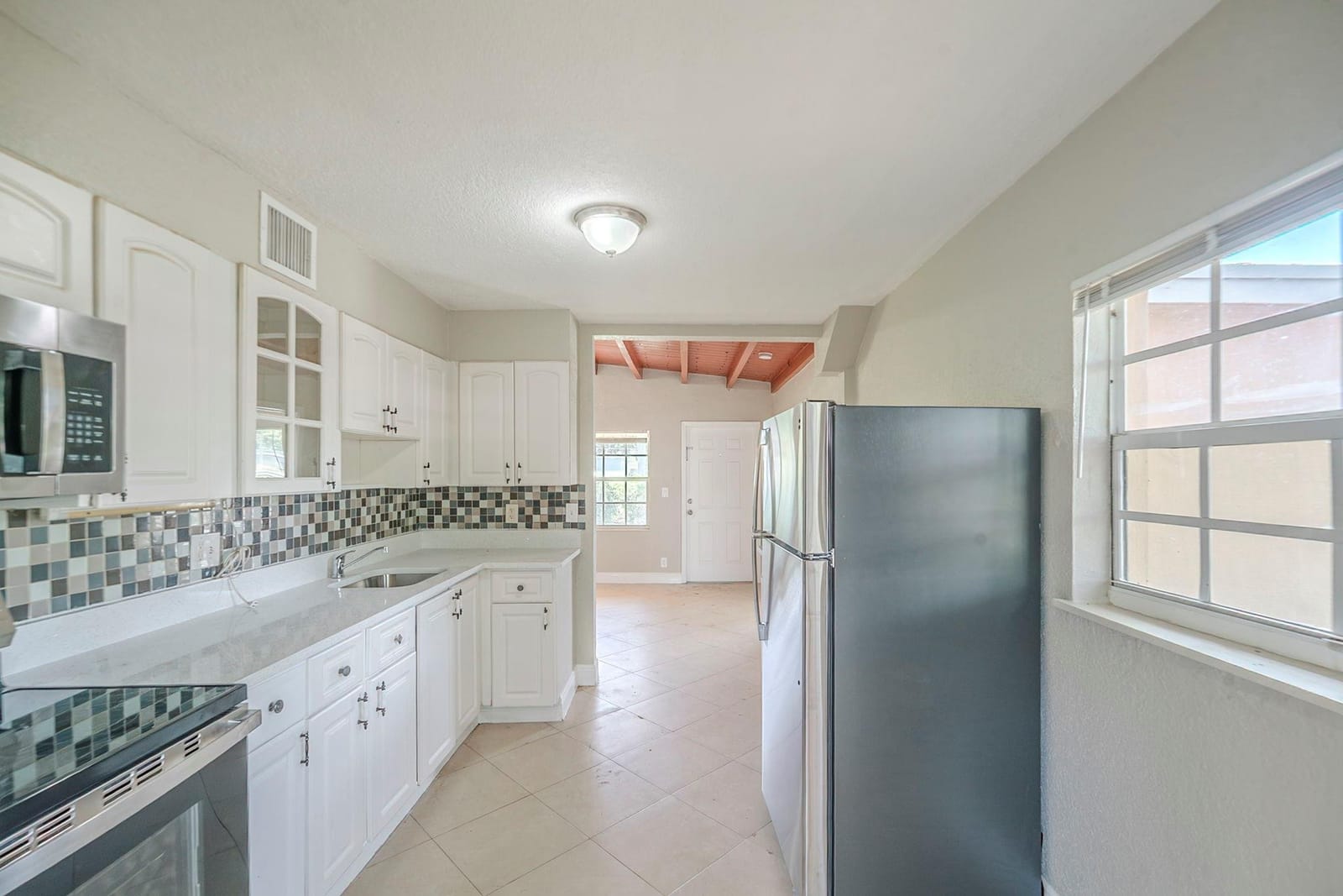 5731 SW 40th Court, West Park, FL 33023 photo 7