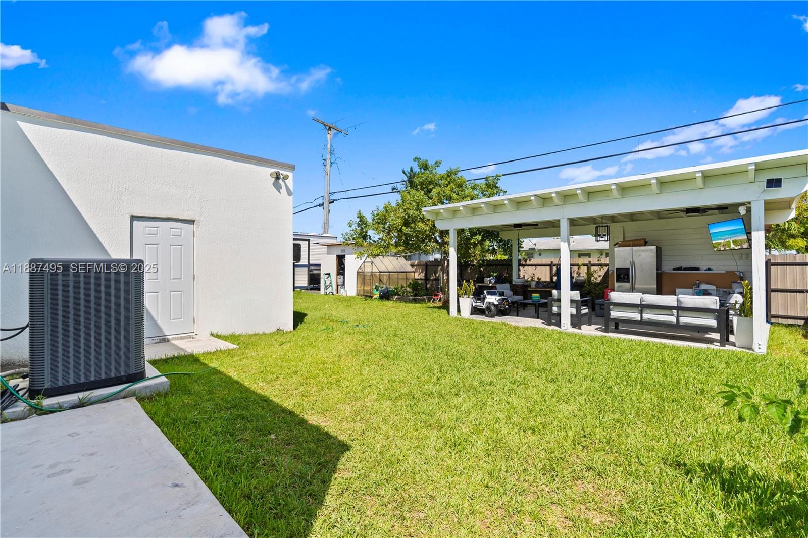10925 SW 218th Terrace, Miami, FL 33170 photo 24