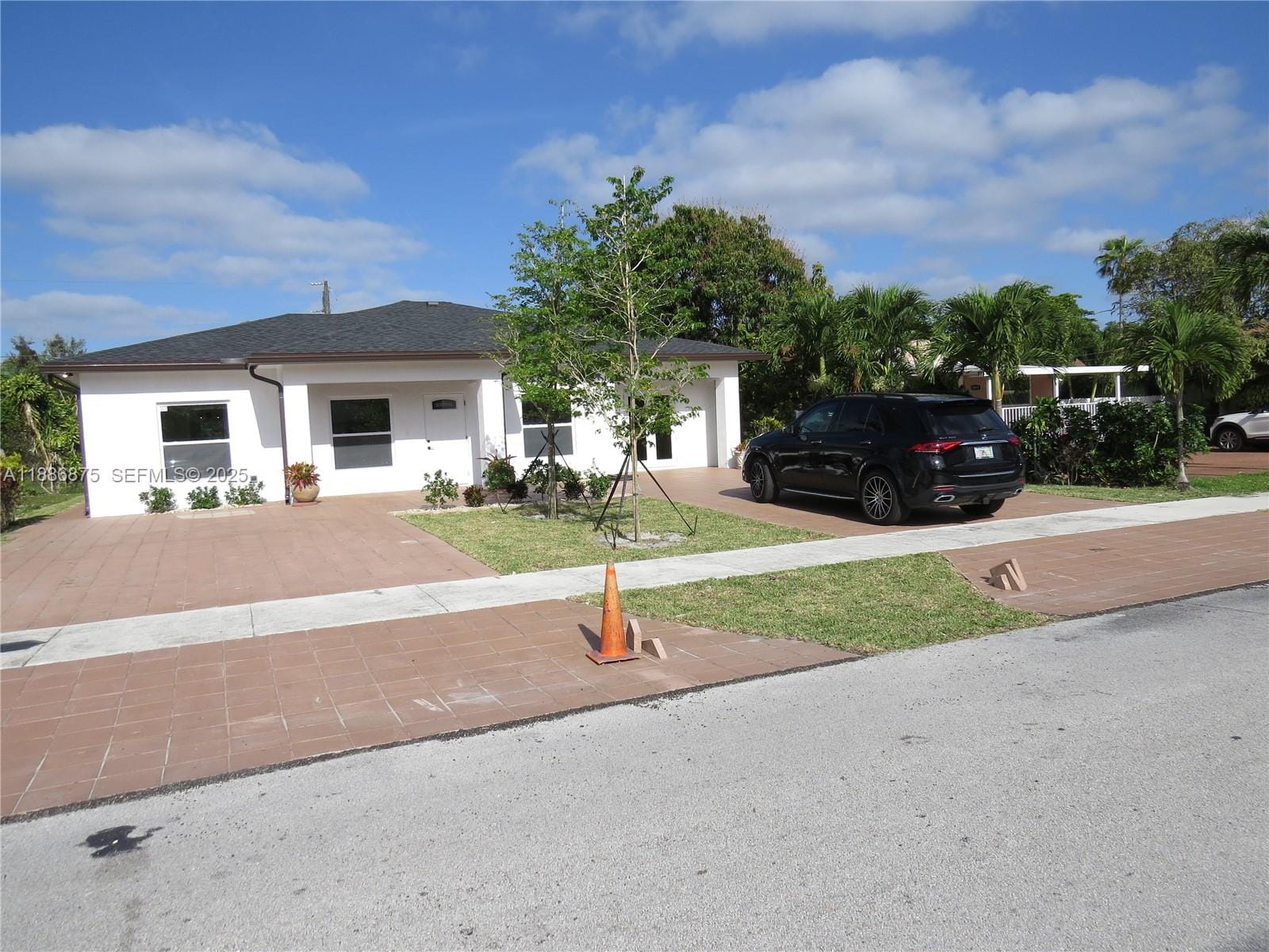 1671 SW 44th Terrace, Fort Lauderdale, FL 33317 photo 2