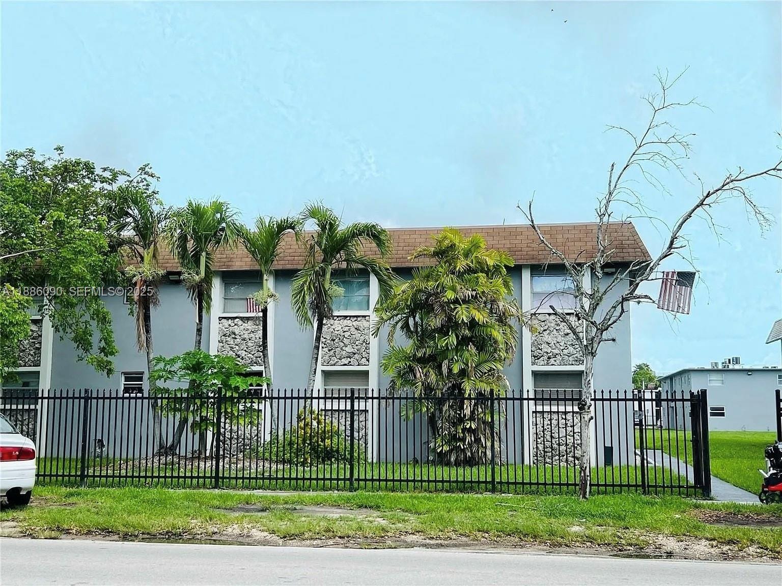 4300 SW 67th Avenue 23, Miami, FL 33155