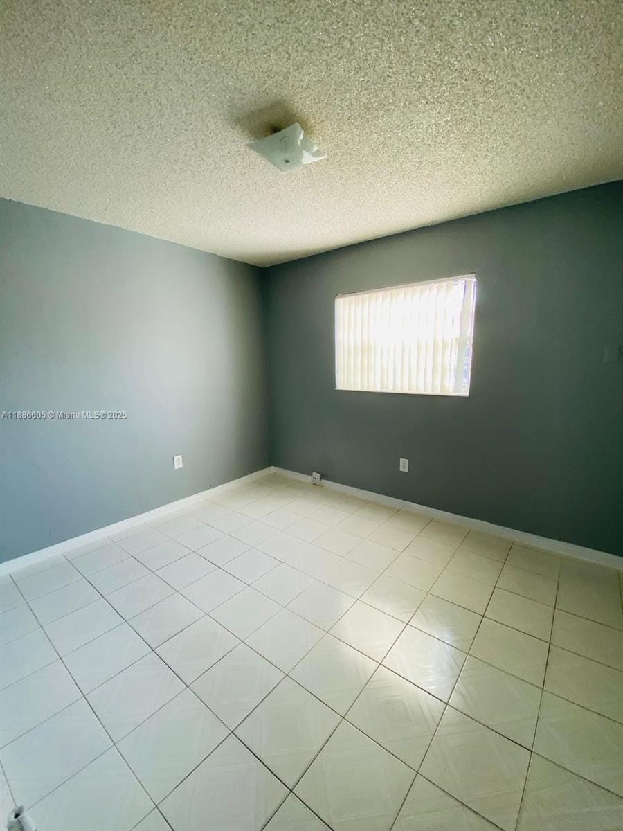 1281 W 29th Street 8 — photo 12