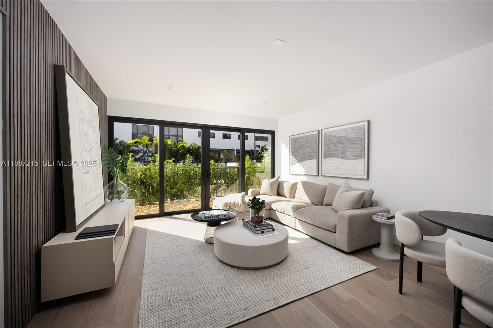 200 Sunrise Drive 200D, Key Biscayne, FL 33149