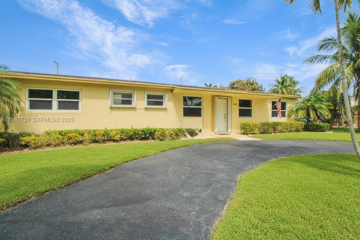 19550 Belview Drive, Cutler Bay, FL 33157 photo 2