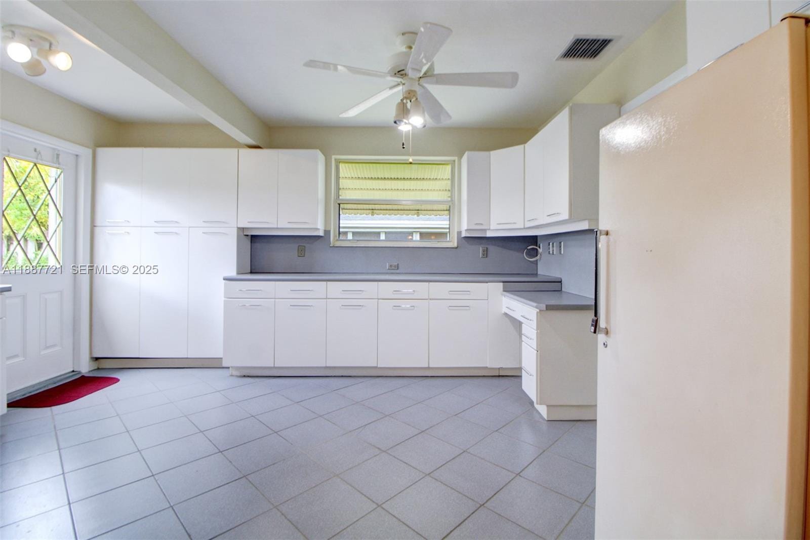 19550 Belview Drive, Cutler Bay, FL 33157 photo 8