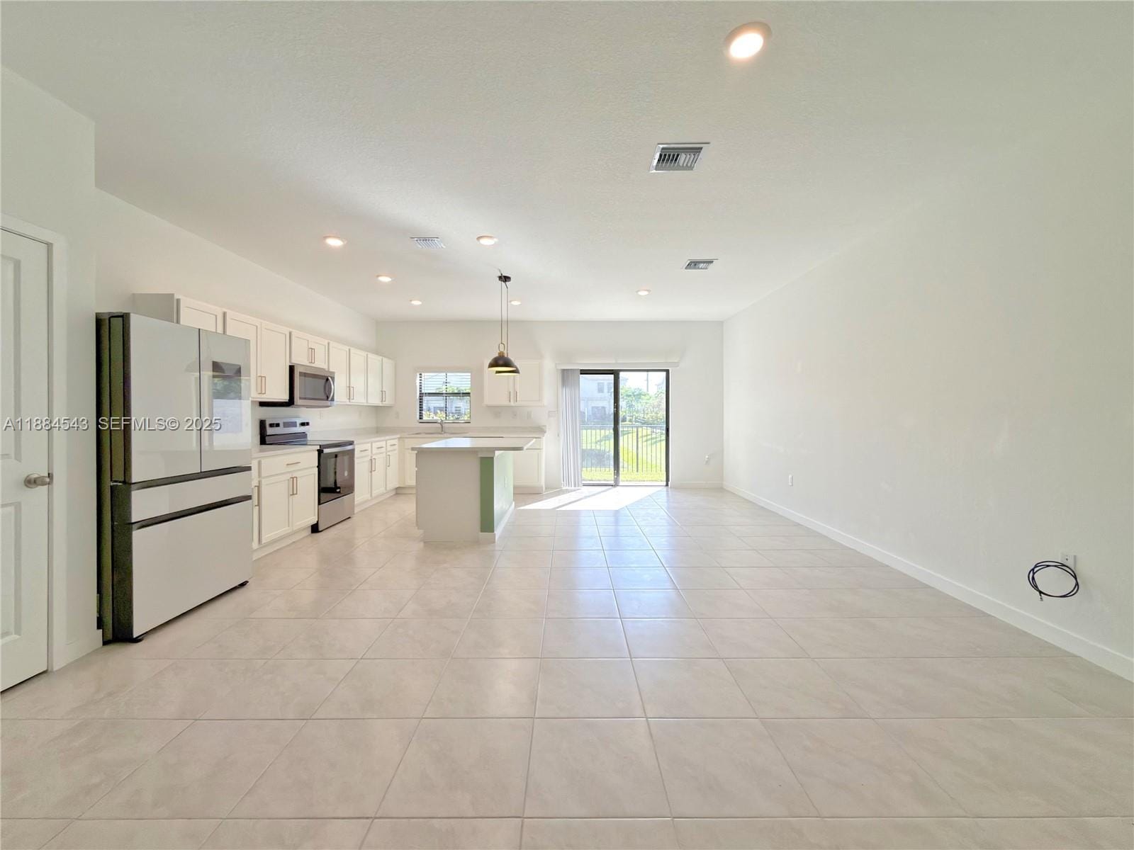 848 NW 3rd Way, Pompano Beach, FL 33060 photo 9