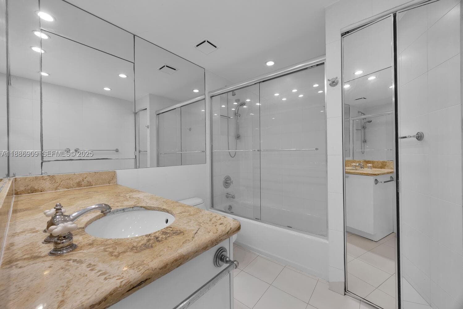 450 Grapetree Drive 313, Key Biscayne, FL 33149 photo 26