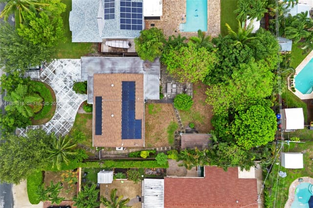 404 NE 24th Avenue, Pompano Beach, FL 33062