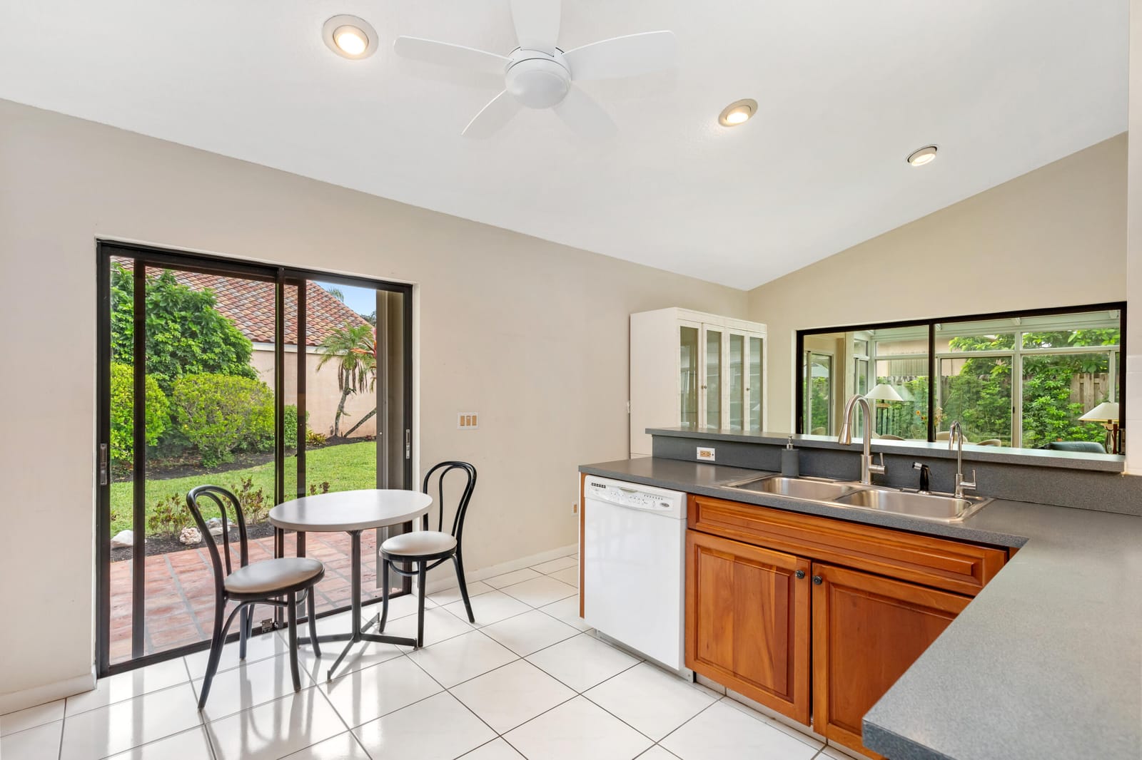 186 Temple Avenue, Boynton Beach, FL 33436 photo 17