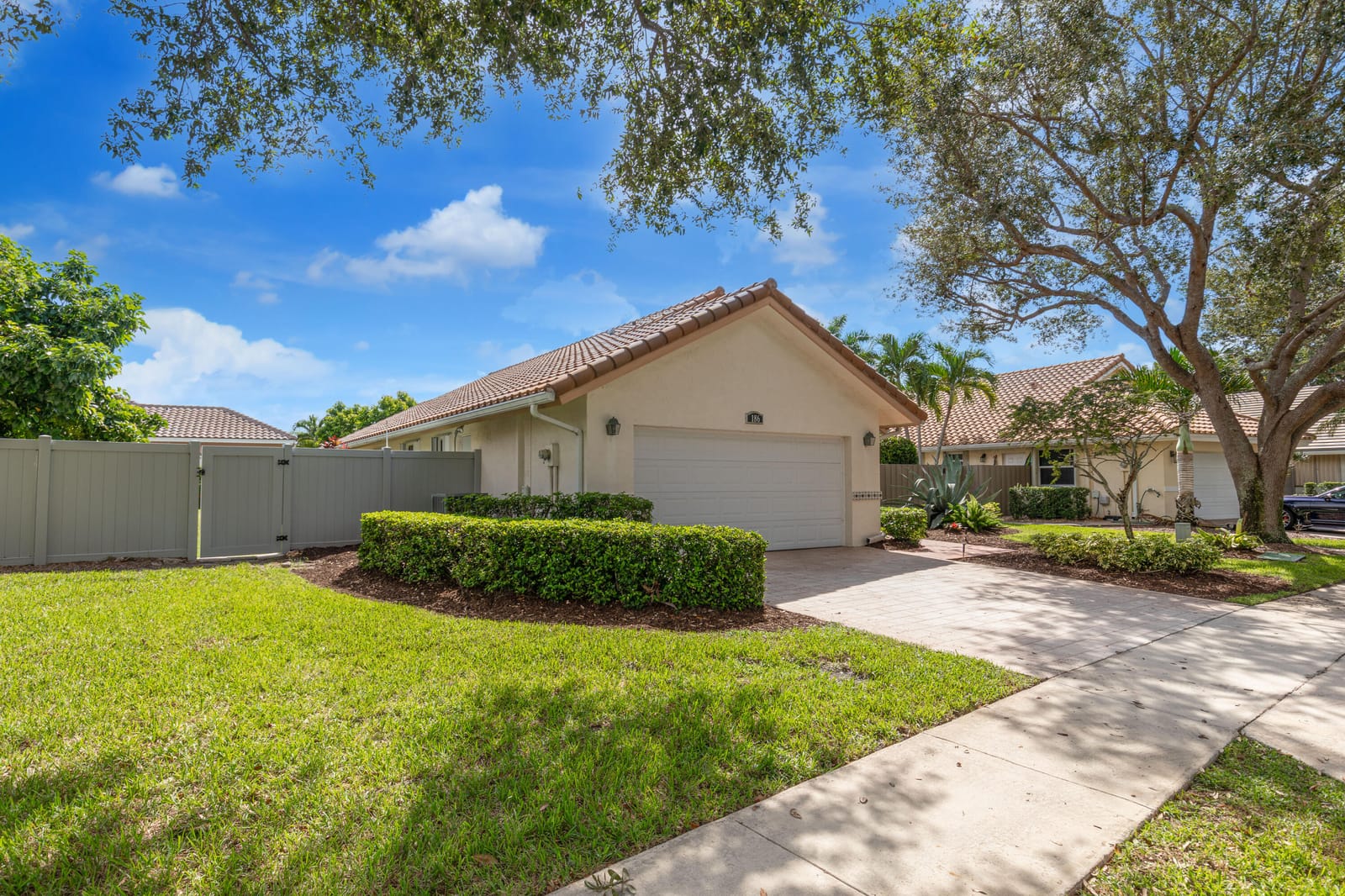 186 Temple Avenue, Boynton Beach, FL 33436 photo 4