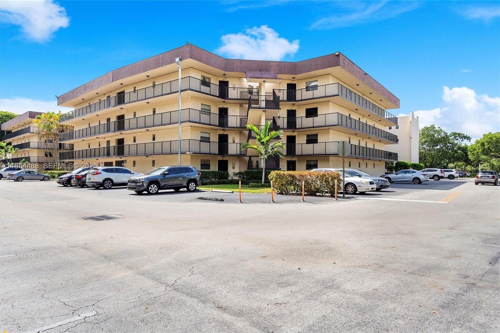 6855 W Broward Boulevard 405, Plantation, FL 33317 photo 1