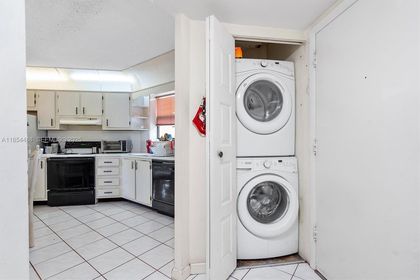 6855 W Broward Boulevard 405, Plantation, FL 33317 photo 9