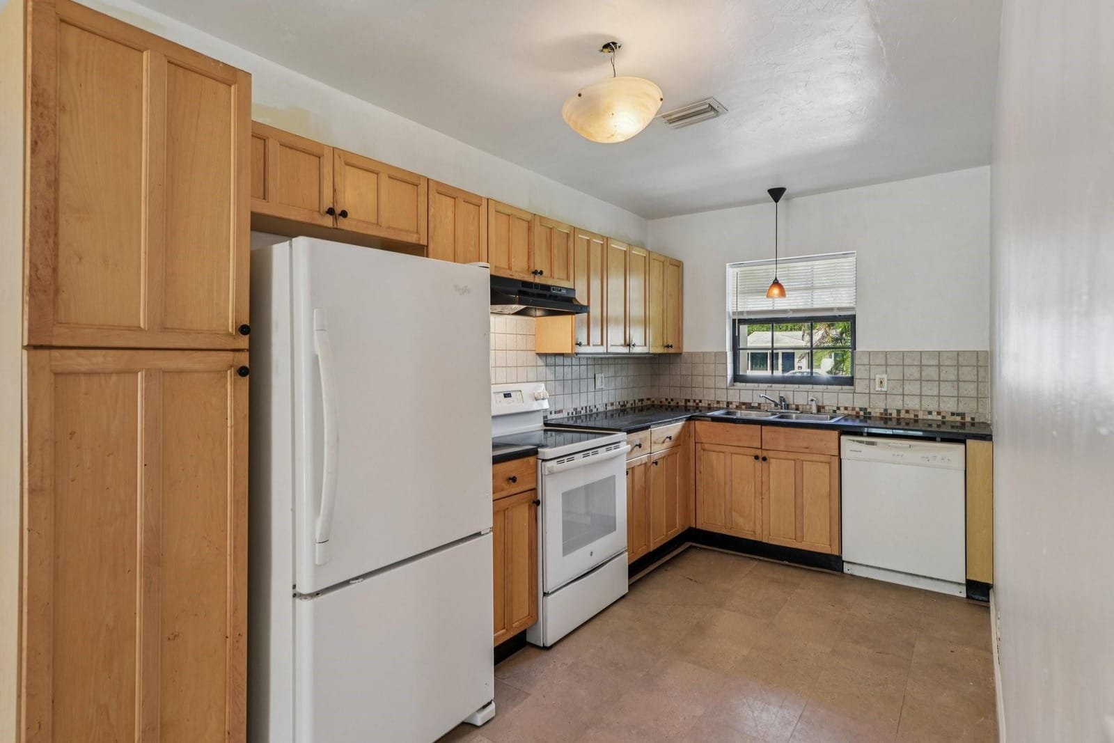 2708 Adams Street — photo 10