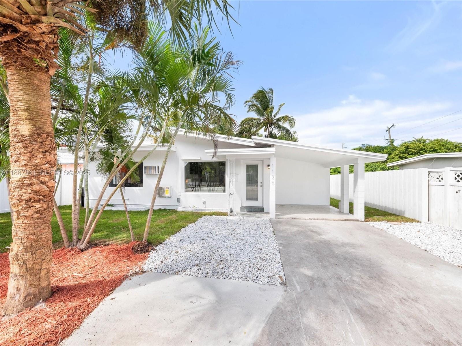 1135 N Andrews Avenue, Fort Lauderdale, FL 33311