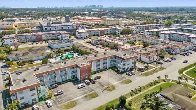 1380 NW 43rd Terrace 104, sold in Park South, Lauderhill, FL