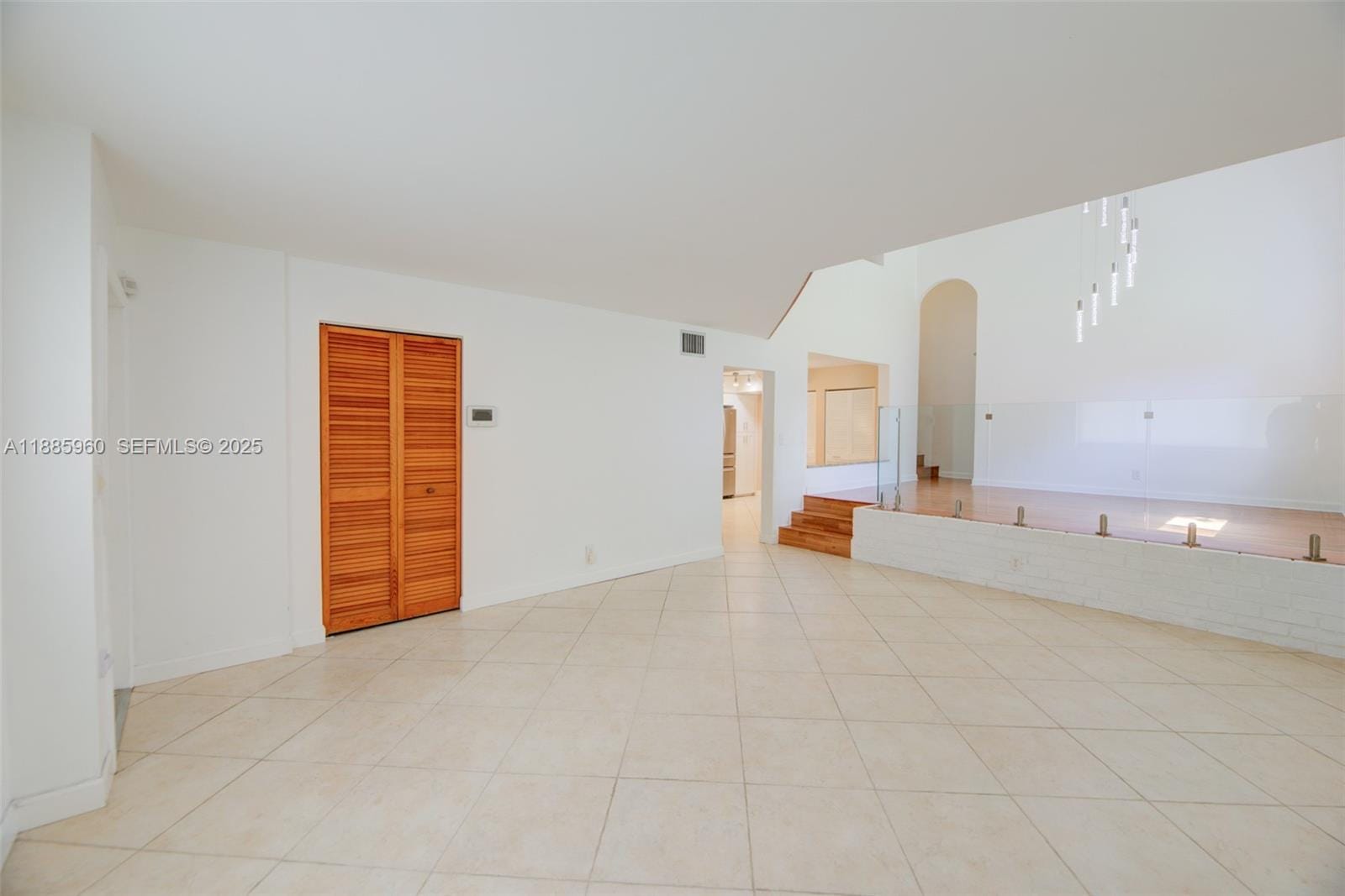 8662 Bridle Path Court 115A — photo 10